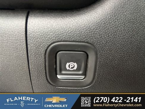 Used 2020 Chevrolet Silverado 3500 W/T w/ WT Convenience Package image 19