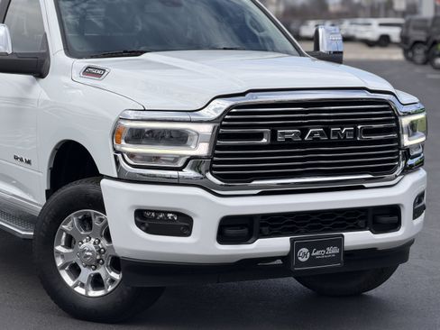 Used 2024 RAM 2500 Laramie AWD/4WD image 5