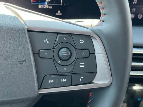 Used 2026 Nissan Sentra SR w/ Floor Mat Package FWD image 16