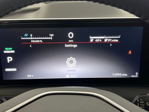 Used 2023 Nissan Ariya AWD image 17