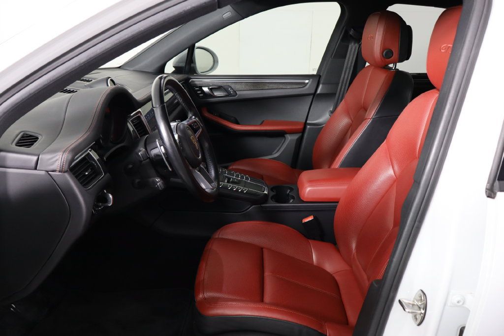 Used 2017 Porsche Macan GTS AWD/4WD image 14