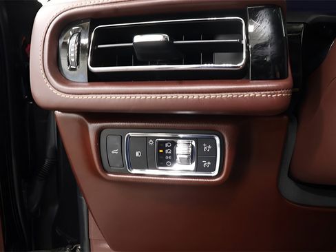 Used 2023 Lincoln Aviator Black Label image 19