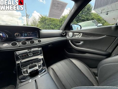 Used 2017 Mercedes-Benz E 300 w/ Premium 1 Package image 18