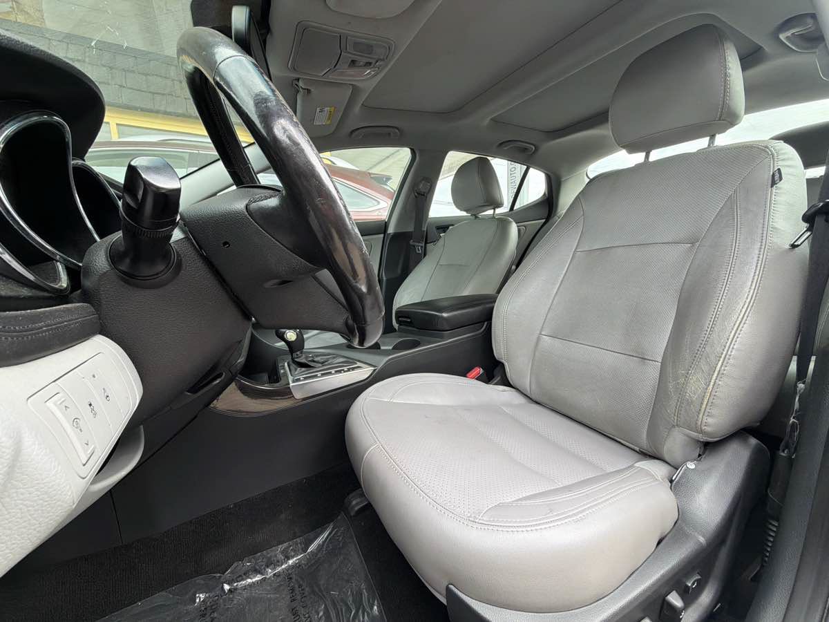 Used 2013 Kia Optima EX w/ Premium Pkg FWD image 6