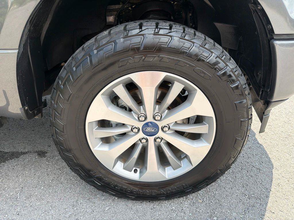 Used 2018 Ford F150 XL w/ Equipment Group 101A Mid AWD/4WD image 14