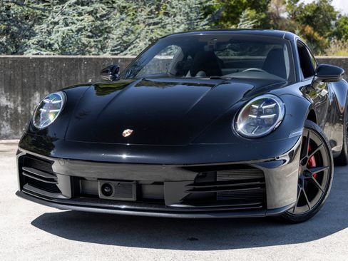 Certified 2026 Porsche 911 Carrera 4S AWD/4WD image 7
