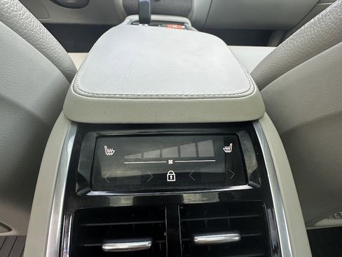 Used 2023 Volvo XC90 B6 Plus w/ Protection Package AWD/4WD image 26