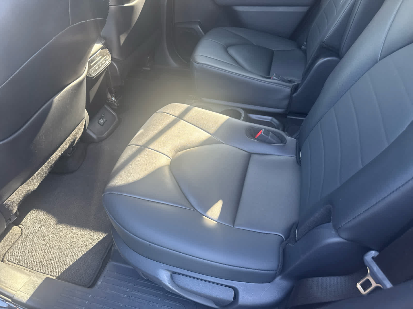 Certified 2026 Toyota Highlander XLE AWD/4WD image 7