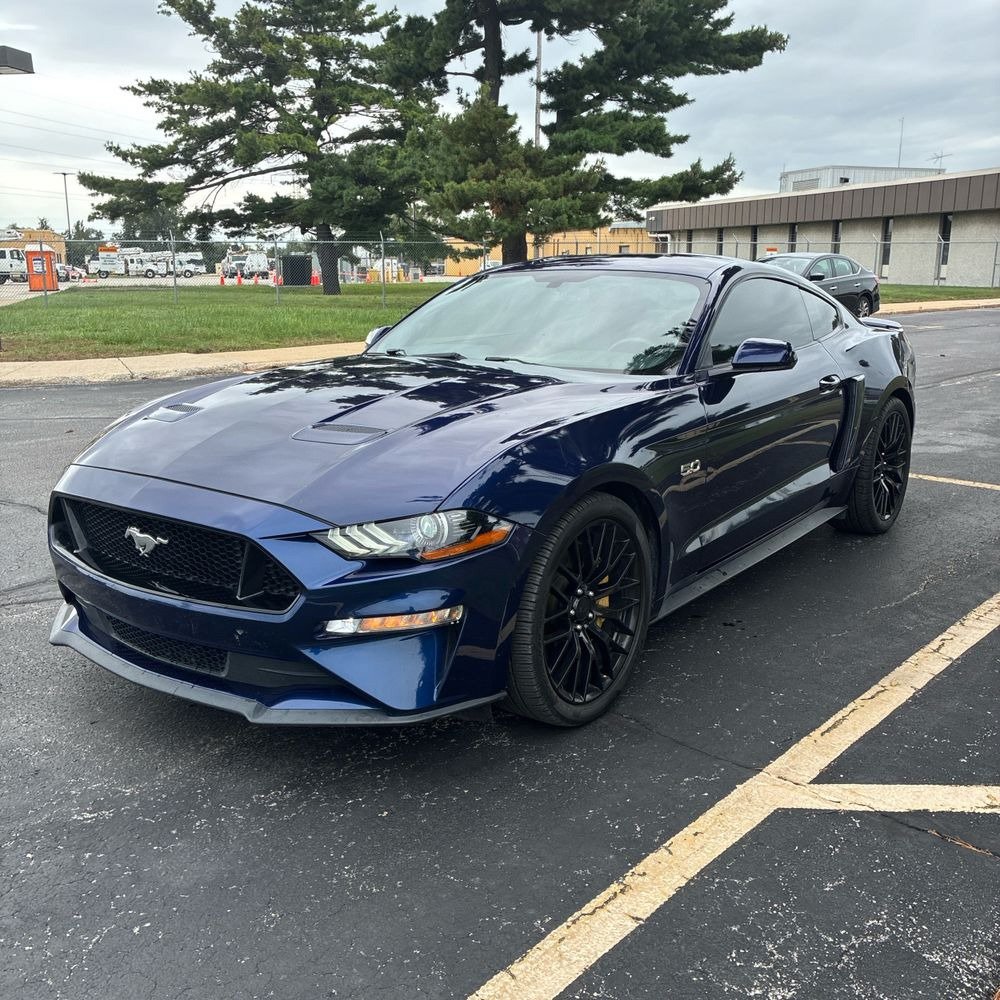 Used 2018 Ford Mustang GT w/ Equipment Group 301A RWD image 2