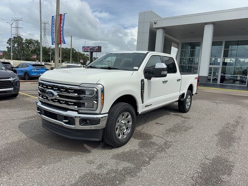 Certified 2023 Ford F250 Lariat w/ Lariat Ultimate Package AWD/4WD image 2