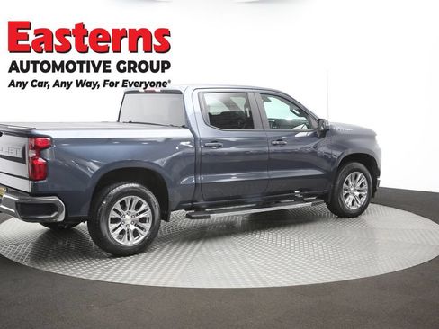 Used 2020 Chevrolet Silverado 1500 LT w/ Convenience Package AWD/4WD image 40
