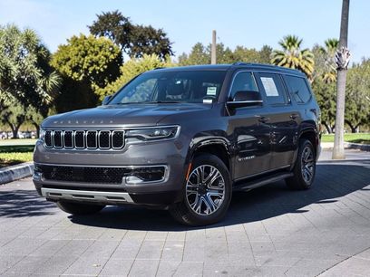 Used 2024 Jeep Wagoneer Series II w/ Flexible Seating Group