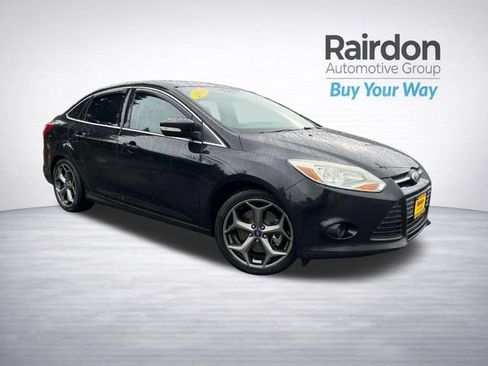Used 2014 Ford Focus SE FWD image 1