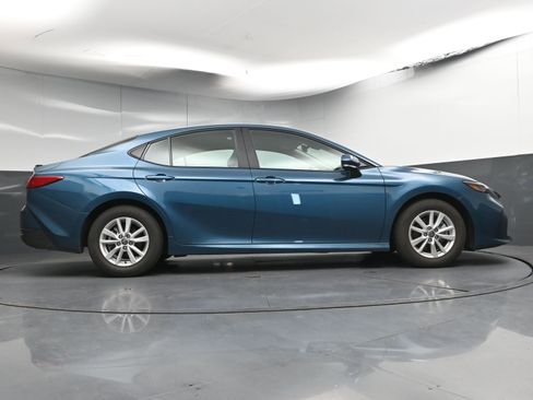 Certified 2025 Toyota Camry LE w/ Convenience Package image 26