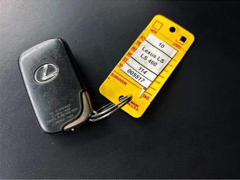 Used 2010 Lexus LS 460 AWD image 40