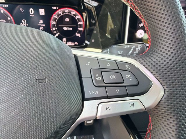 New 2026 Volkswagen GTI SE FWD image 25