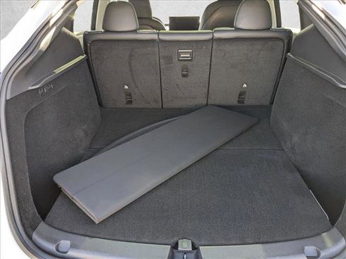 Used 2024 Tesla Model Y Long Range image 6