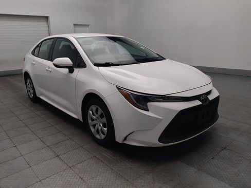Used 2021 Toyota Corolla LE w/ Carpet Mat Package (TMS) FWD image 13