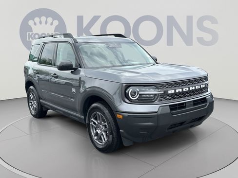 Certified 2025 Ford Bronco Sport Big Bend AWD/4WD image 2