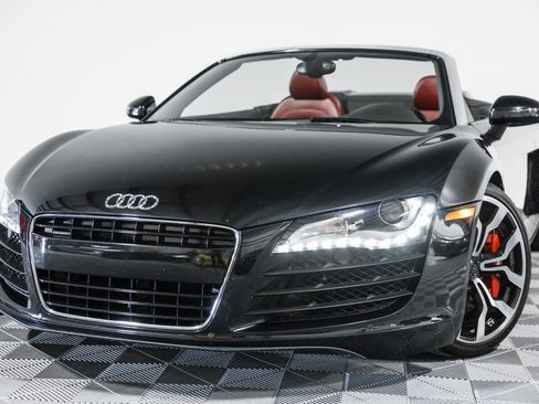 Used 2011 Audi R8 V8 image 11