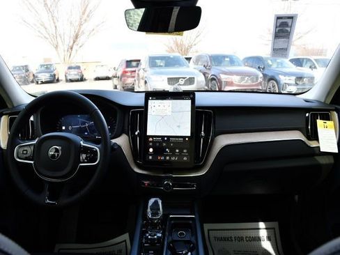 New 2026 Volvo XC60 B5 Ultra w/ Protection Package Premier AWD/4WD image 17