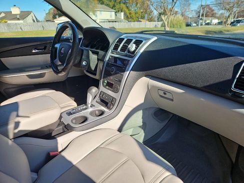 Used 2012 GMC Acadia SLT image 15