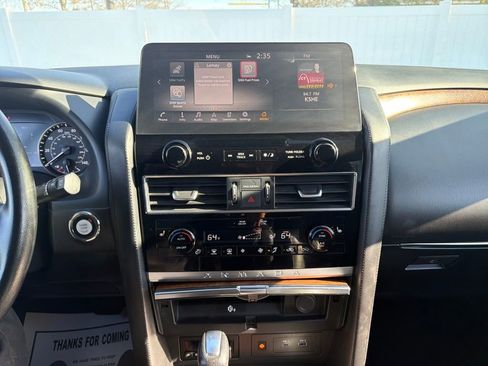 Used 2024 Nissan Armada SL image 33