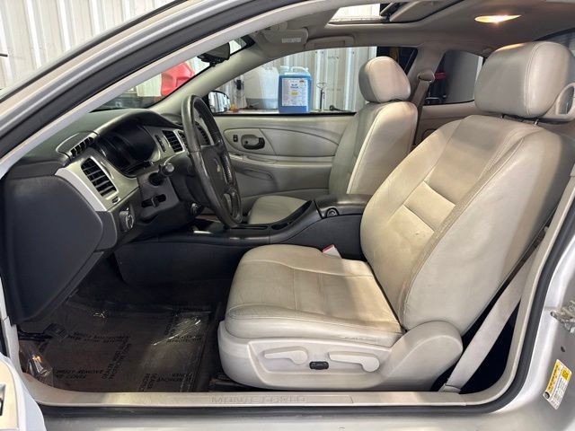 Used 2007 Chevrolet Monte Carlo LT FWD image 6