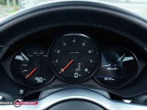 Used 2017 Porsche 718 Boxster image 35