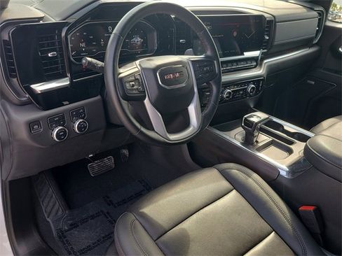 Used 2023 GMC Sierra 1500 SLT w/ SLT Premium Plus Package image 17