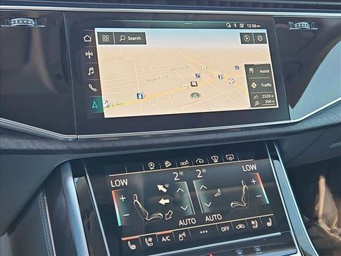 Used 2020 Audi Q8 Prestige w/ Prestige Package image 15