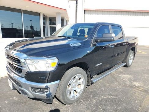 Used 2019 RAM 1500 Big Horn AWD/4WD image 2