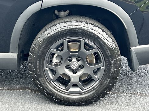 Certified 2025 Honda Pilot TrailSport image 35