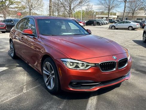 Used 2018 BMW 330i Sedan image 3