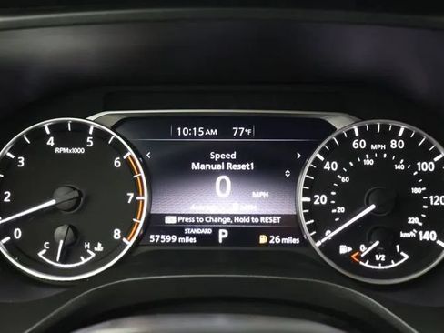 Used 2025 Nissan Rogue SV FWD image 27