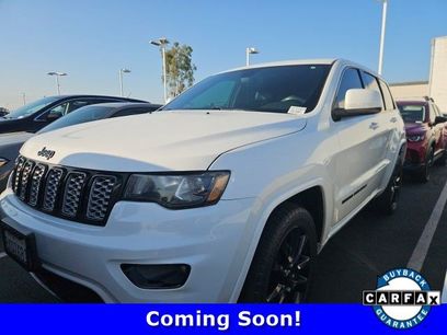 Used 2018 Jeep Grand Cherokee Altitude