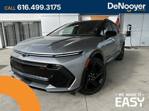 New 2026 Chevrolet Equinox EV RS image 1