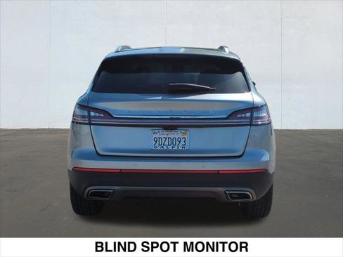 Certified 2022 Lincoln Nautilus Reserve image 4