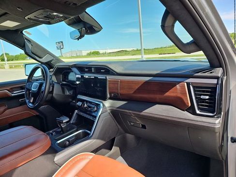 Used 2024 GMC Sierra 1500 Denali Ultimate image 29