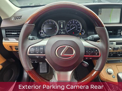 Used 2018 Lexus ES 350 w/ Navigation System Package FWD image 22