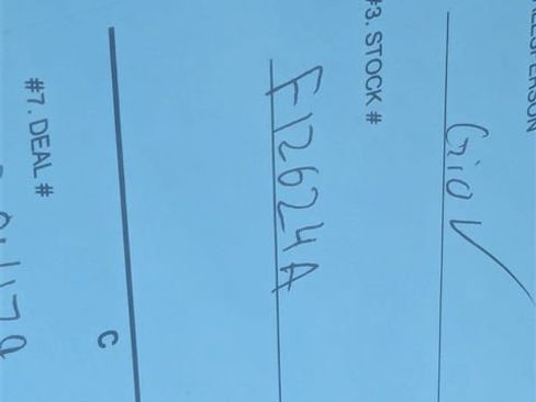 Used 2024 Cadillac XT4 Premium Luxury image 10