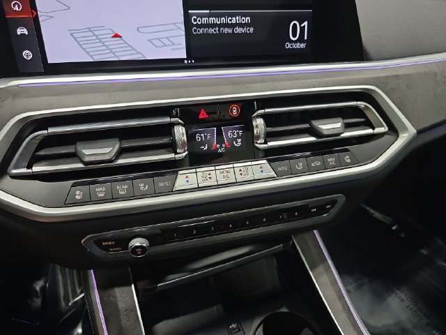 Used 2022 BMW X5 xDrive40i w/ M Sport Package AWD/4WD image 24
