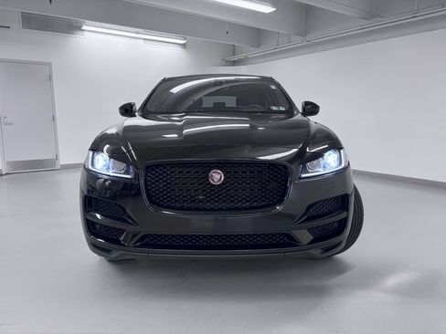 Used 2020 Jaguar F-PACE Premium AWD/4WD image 3
