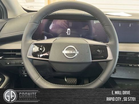 New 2025 Nissan Murano SV AWD/4WD image 17