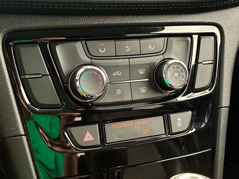 Used 2018 Buick Encore Preferred AWD/4WD image 27