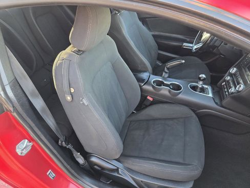Used 2020 Ford Mustang GT image 21