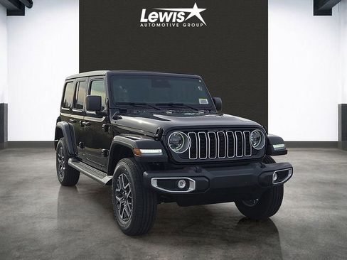 New 2026 Jeep Wrangler Unlimited Sahara AWD/4WD image 6