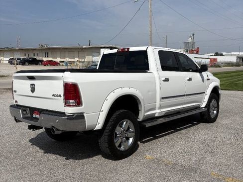 Used 2016 RAM 1500 Laramie w/ Convenience Group AWD/4WD image 4