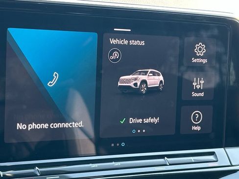 New 2026 Volkswagen Atlas SE FWD image 17