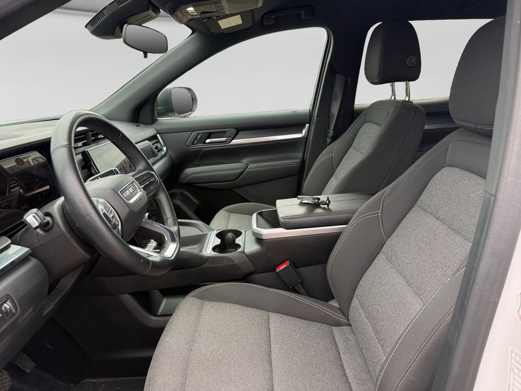Used 2025 GMC Terrain Elevation AWD/4WD image 20